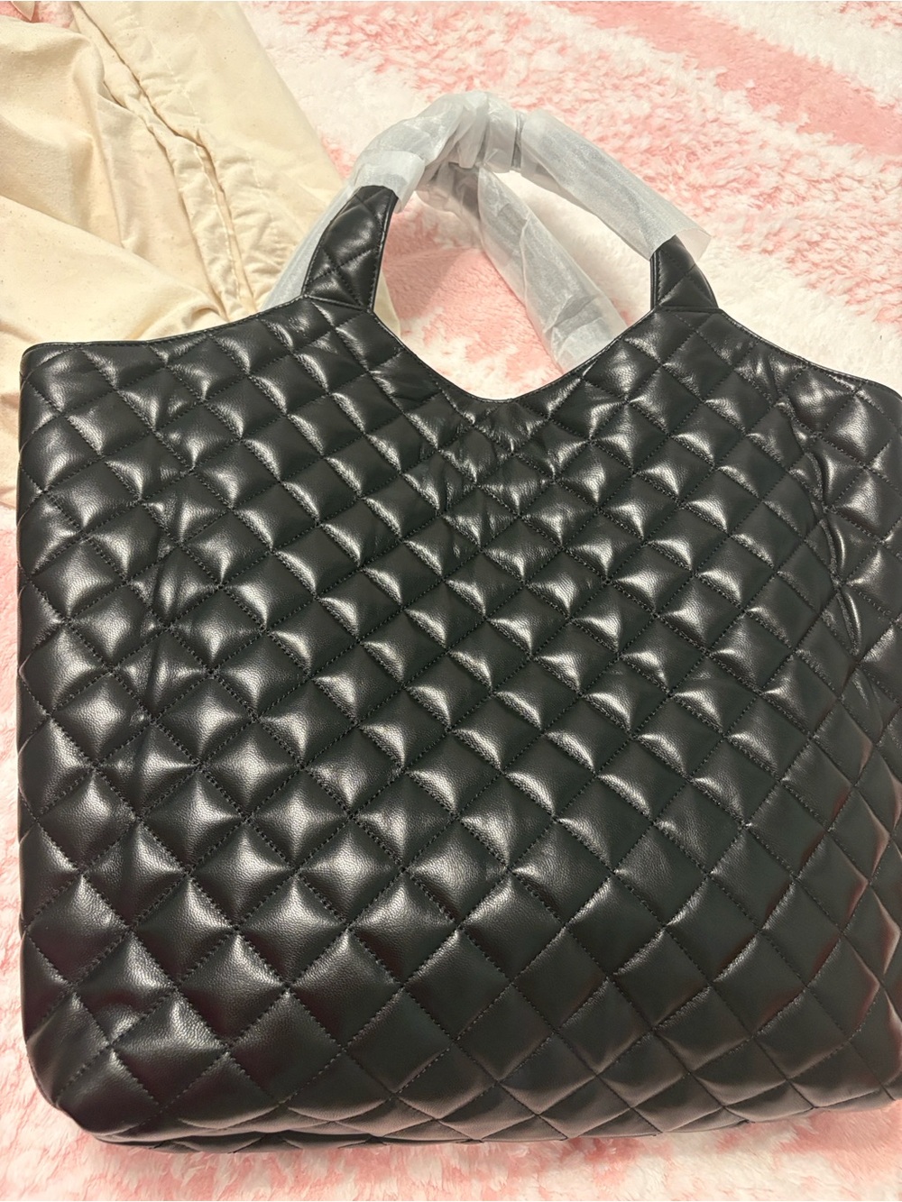 Saint Laurent Black Quilted Leather Tote with Gold Logo Accent - Picture 10 of 11